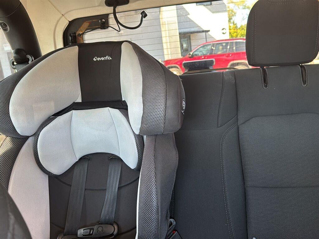2021 Jeep Wrangler Sport S