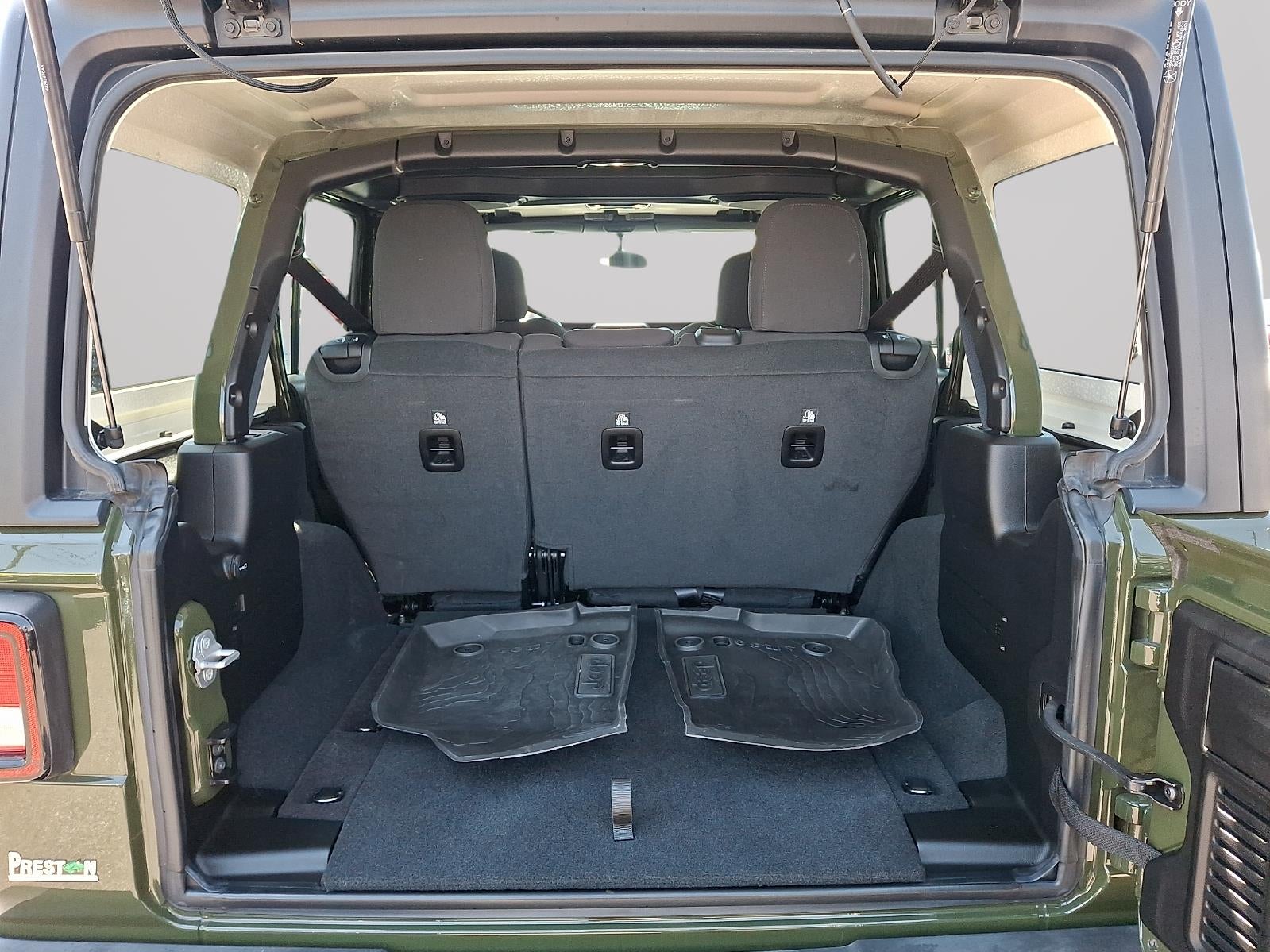 2022 Jeep Wrangler Unlimited Willys