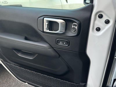 2023 Jeep Wrangler Sahara Altitude
