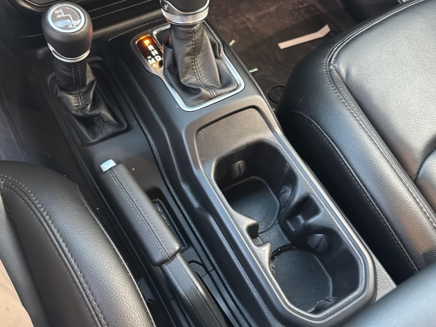 2023 Jeep Wrangler Sahara Altitude