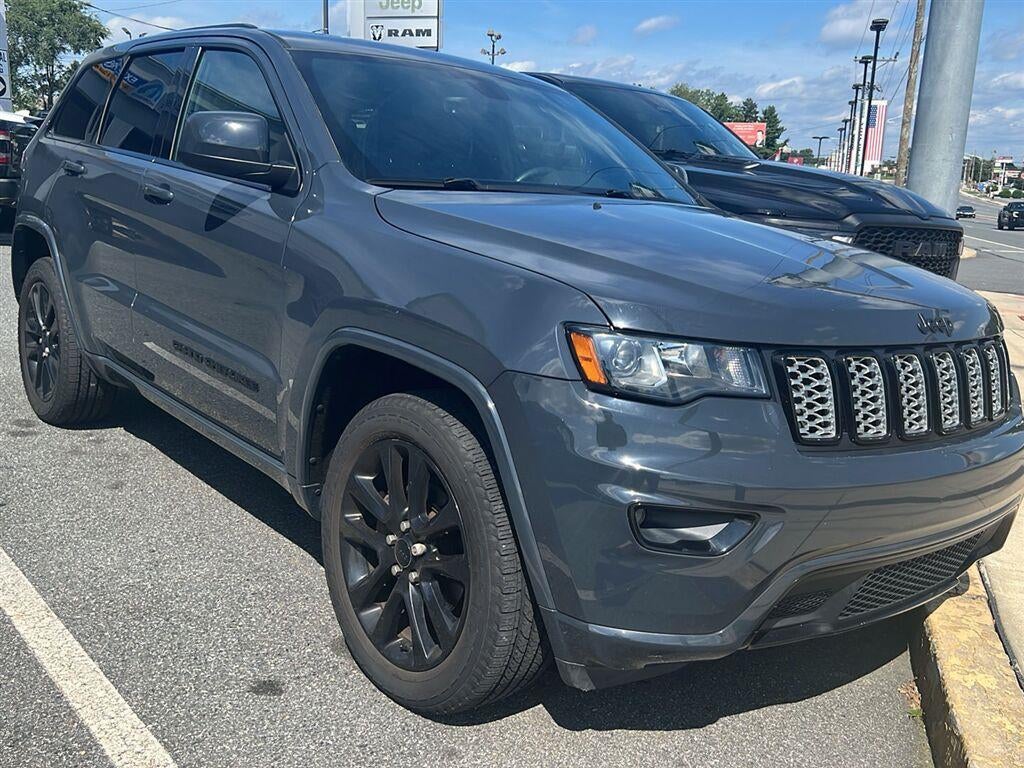2017 Jeep Grand Cherokee Altitude