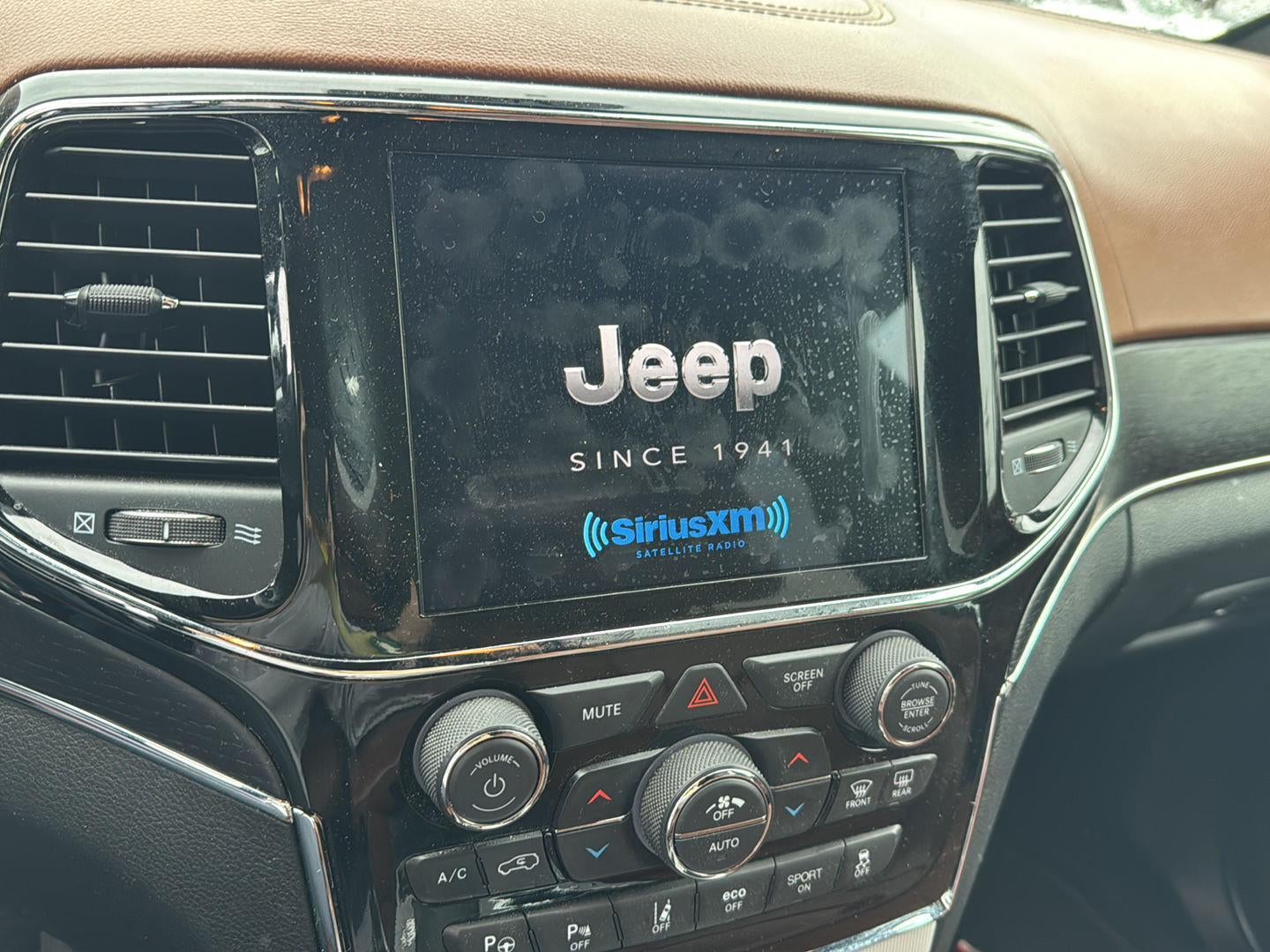 2021 Jeep Grand Cherokee Summit