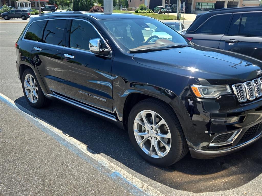 2021 Jeep GRAND CHEROKEE SUMMI