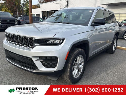 2025 Jeep GRAND CHEROKEE Base