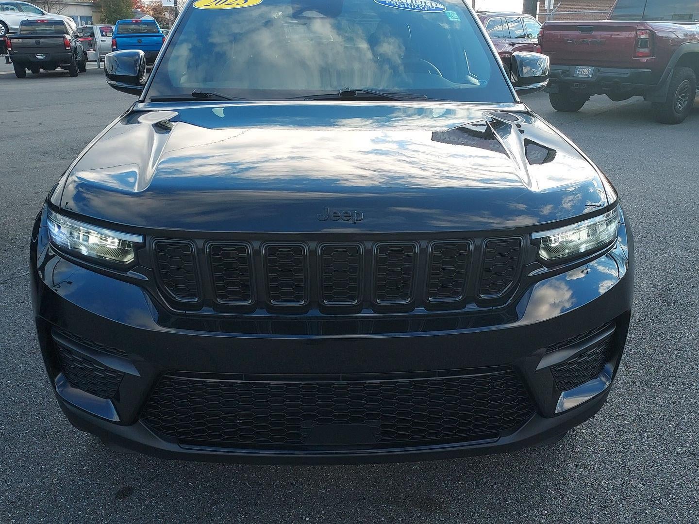 2023 Jeep Grand Cherokee Altitude