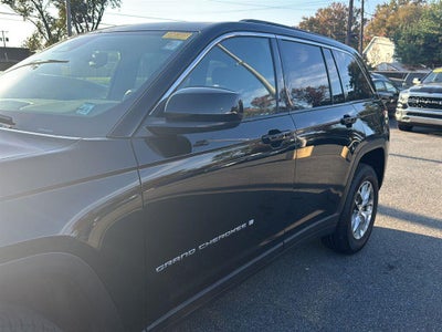 2024 Jeep GRAND CHEROKEE Laredo X