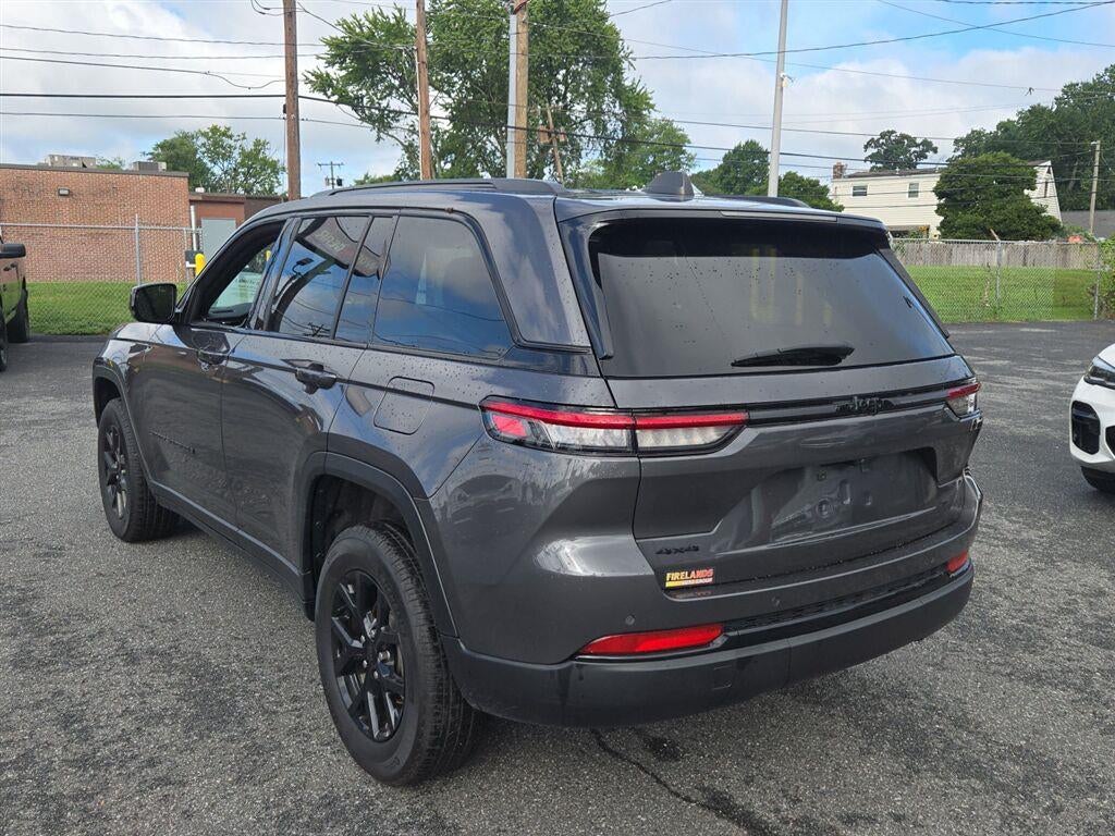 2024 Jeep Grand Cherokee Altitude
