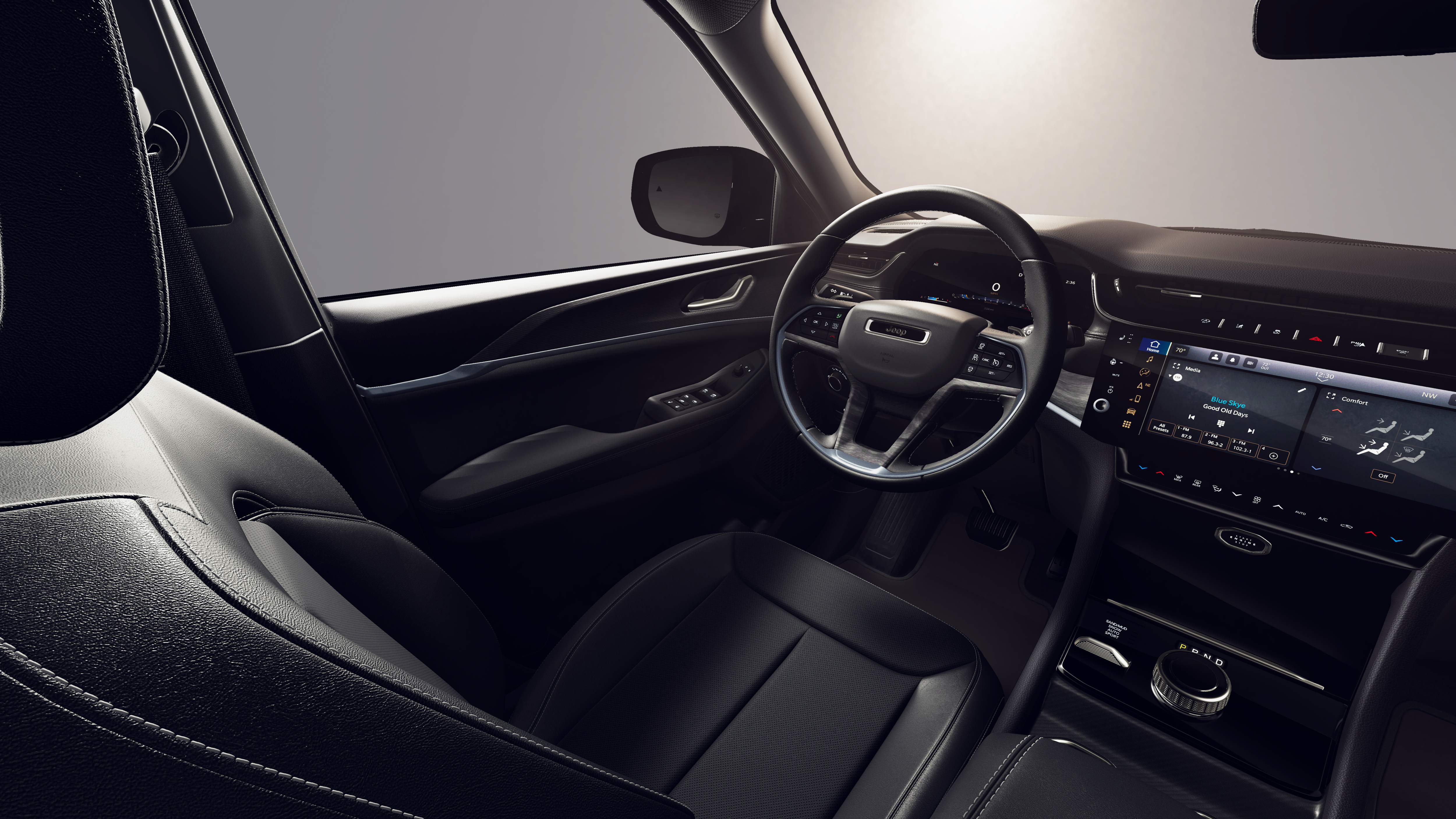 2026 Jeep Grand Cherokee Laredo Altitude