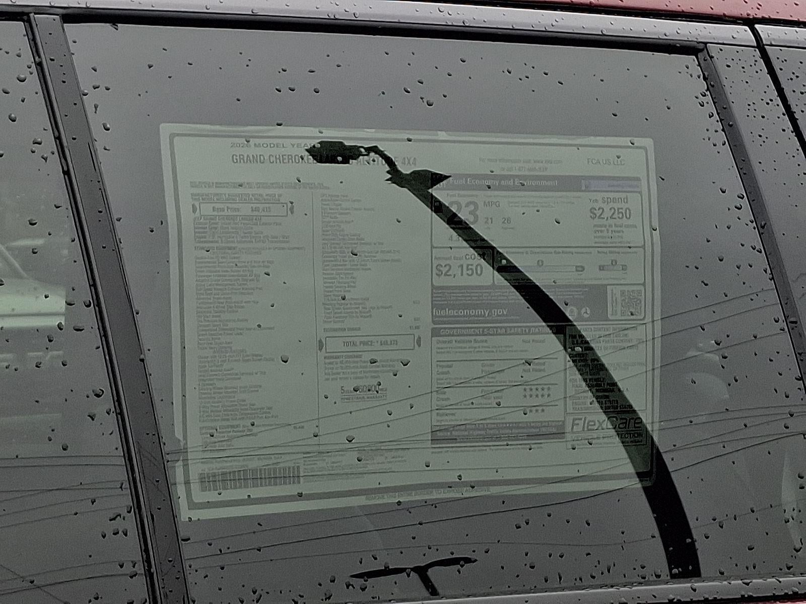 2026 Jeep CHEROKEE Laredo Altitude