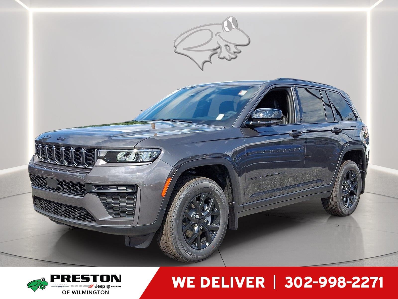 2026 Jeep Grand Cherokee Laredo Altitude
