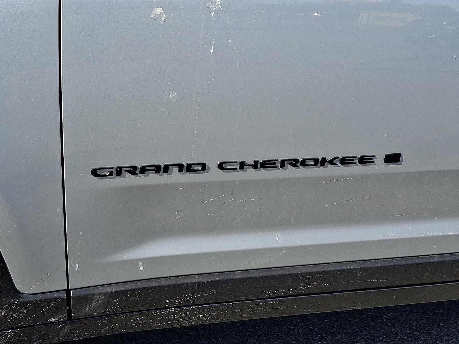 2026 Jeep Grand Cherokee Laredo Altitude