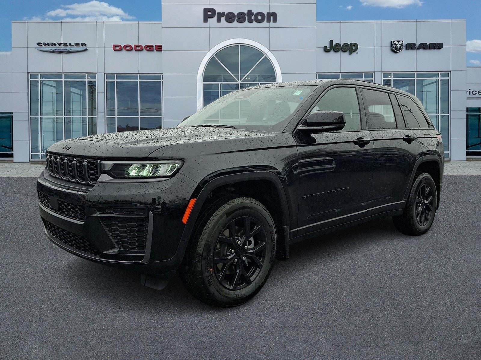 2026 Jeep CHEROKEE Laredo Altitude