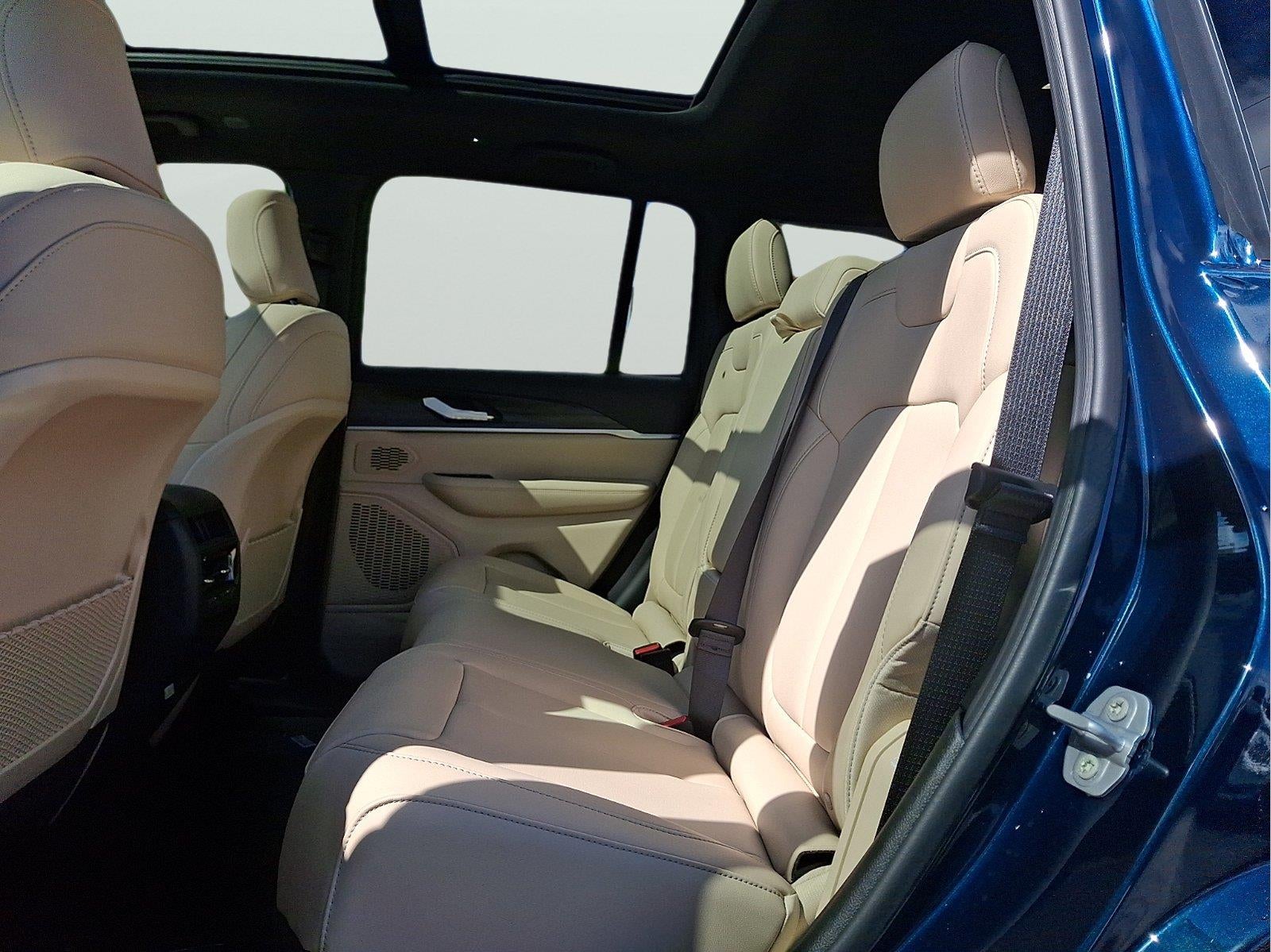 2027 Jeep Grand Cherokee Limited