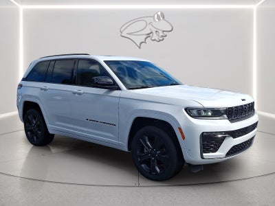 2027 Jeep Grand Cherokee Limited Reserve