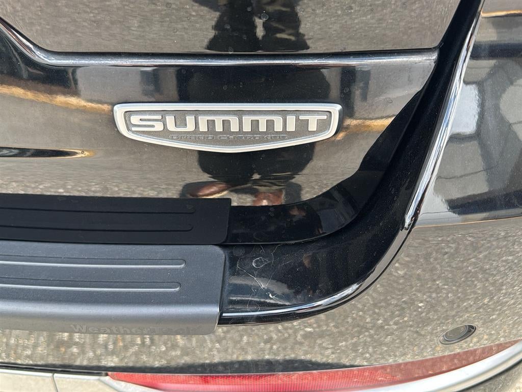 2023 Jeep Grand Cherokee Summit
