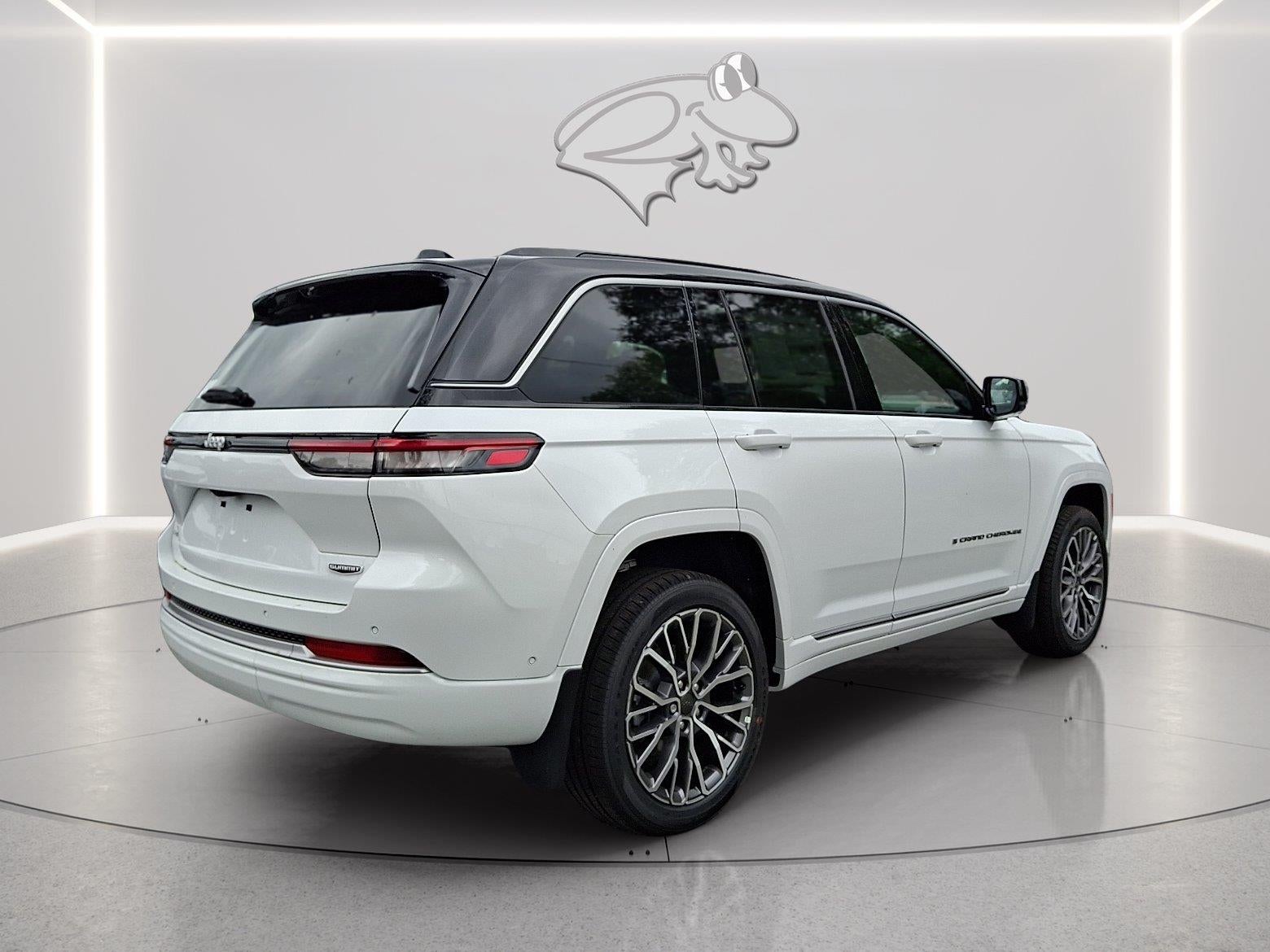 2026 Jeep Grand Cherokee Summit