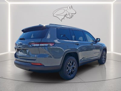 2027 Jeep Grand Cherokee L Laredo Altitude