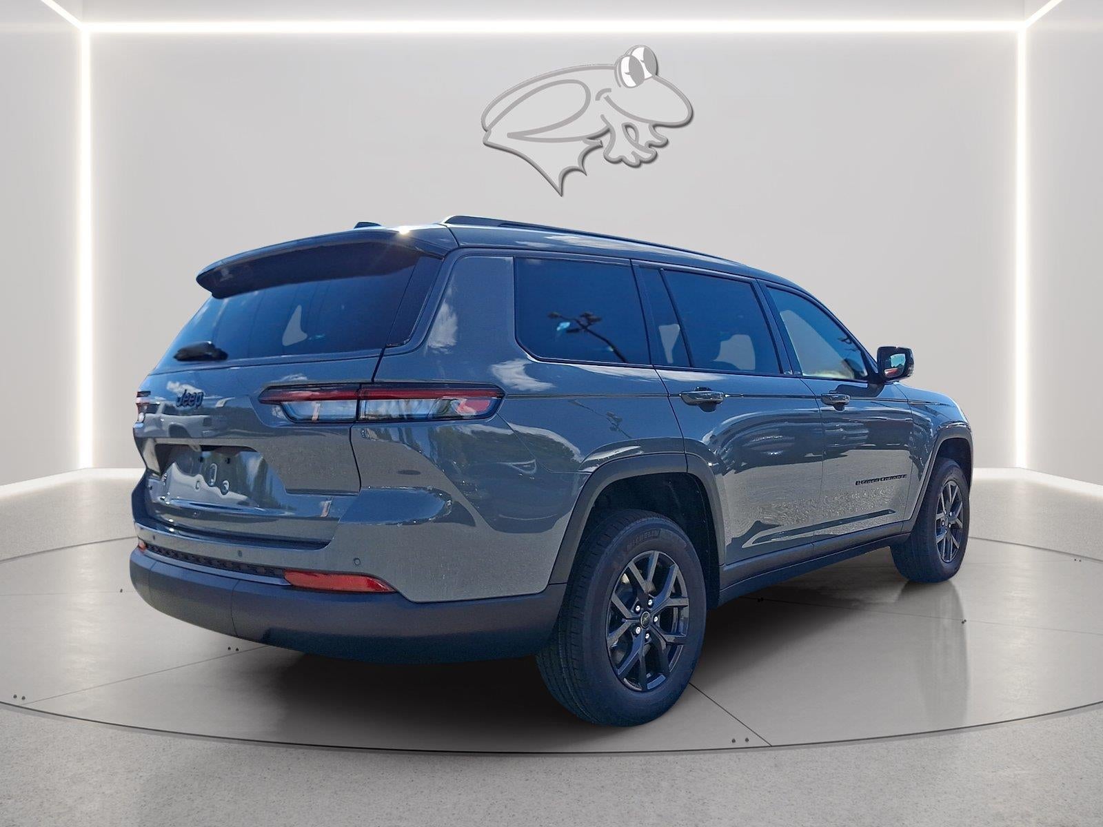 2027 Jeep Grand Cherokee L Laredo Altitude