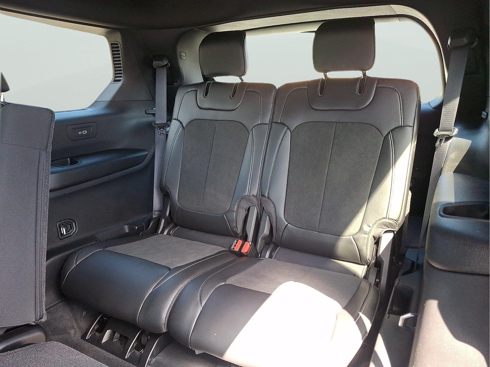 2027 Jeep Grand Cherokee L Laredo Altitude