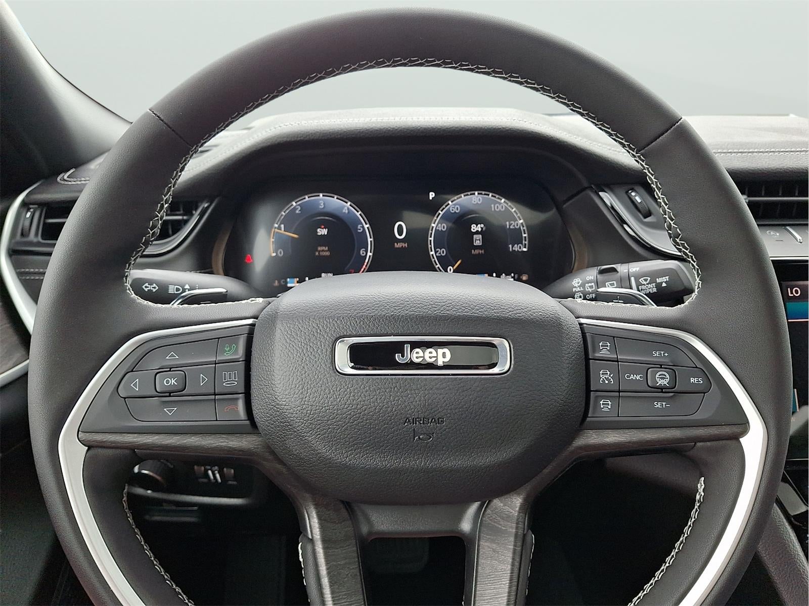 2026 Jeep Grand Cherokee L Laredo Altitude