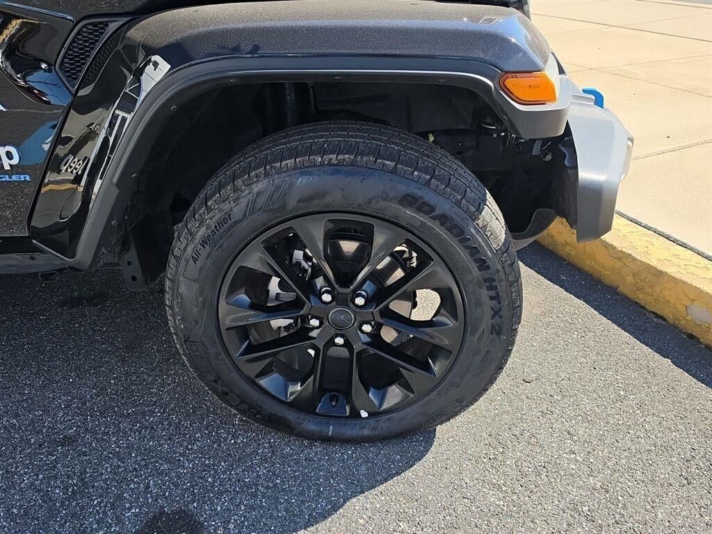 2024 Jeep Wrangler 4xe Sahara