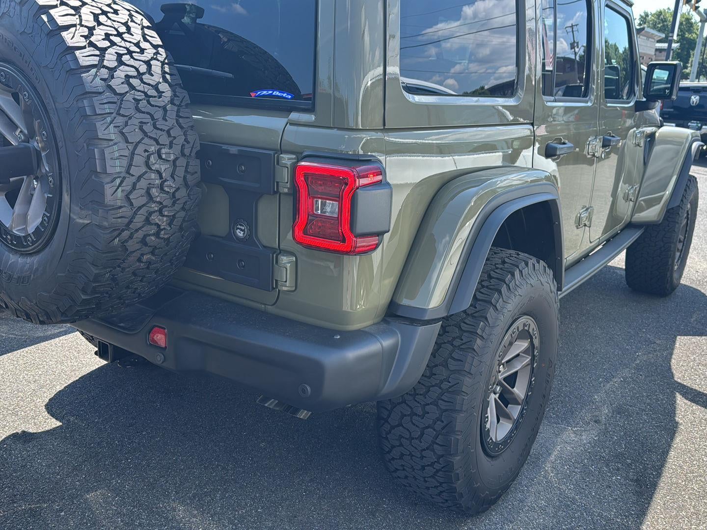 2025 Jeep WRANGLER RUBI