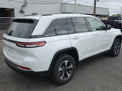 2023 Jeep Grand Cherokee 4xe BASE