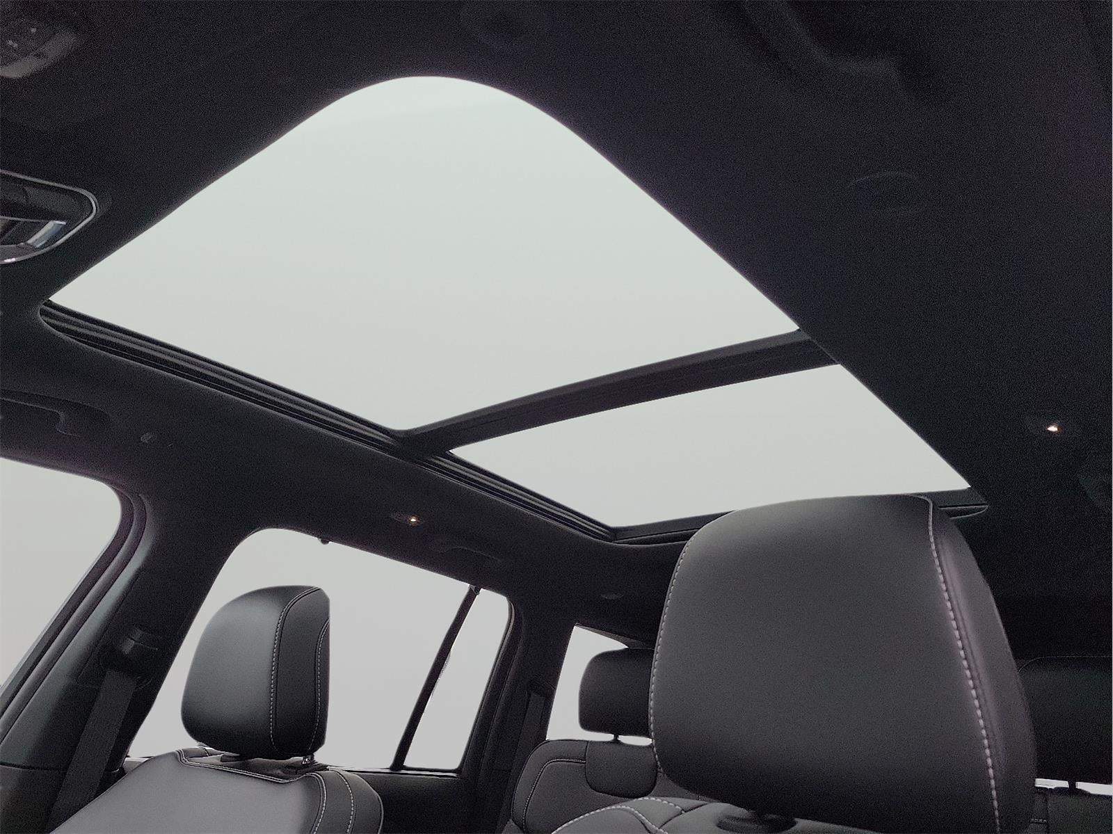 2024 Jeep Grand Cherokee 4xe Anniversary Edition