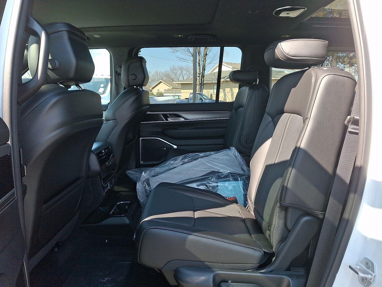 2026 Jeep Grand Wagoneer 4x4