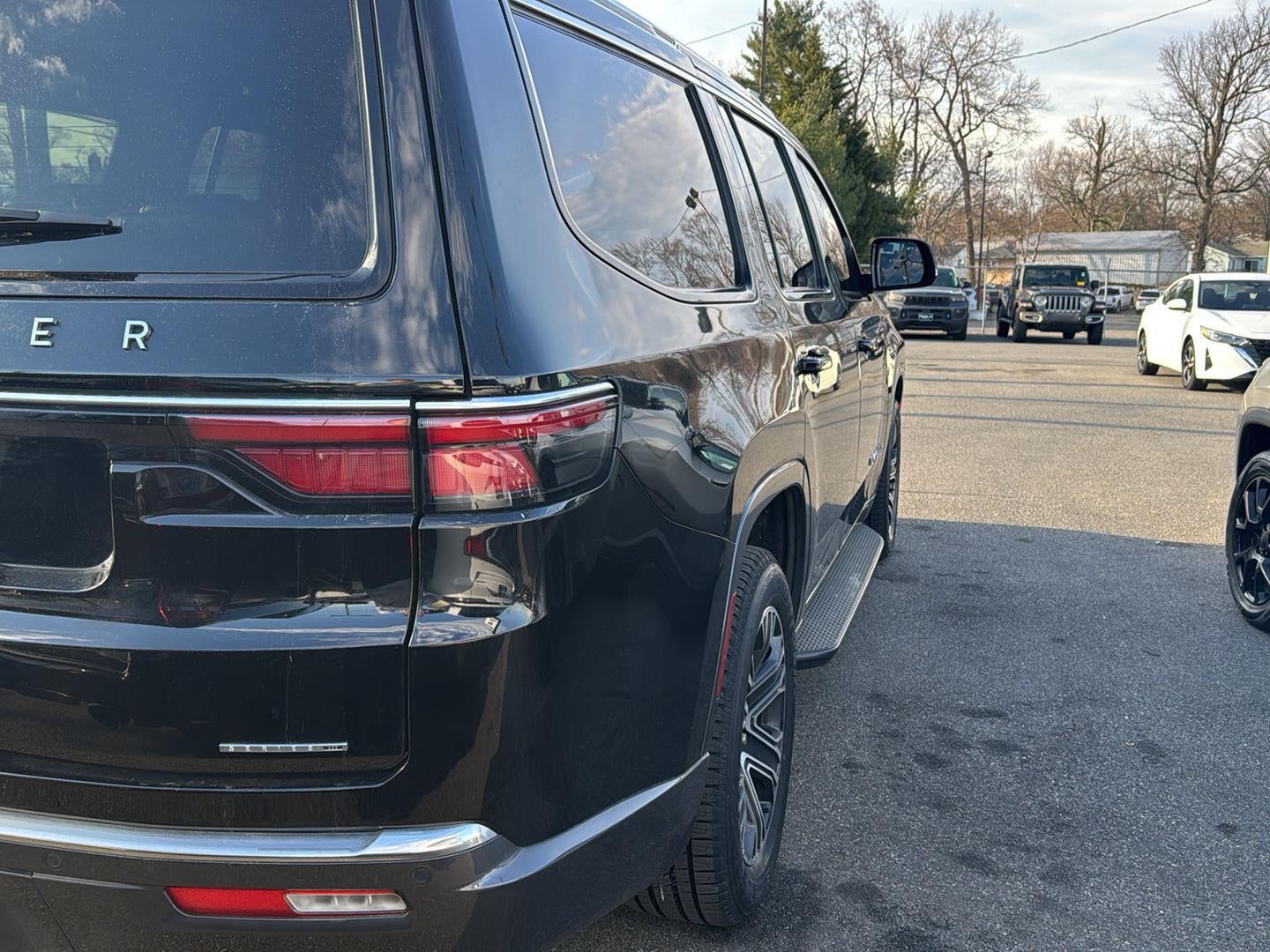 2022 Jeep Wagoneer Series III