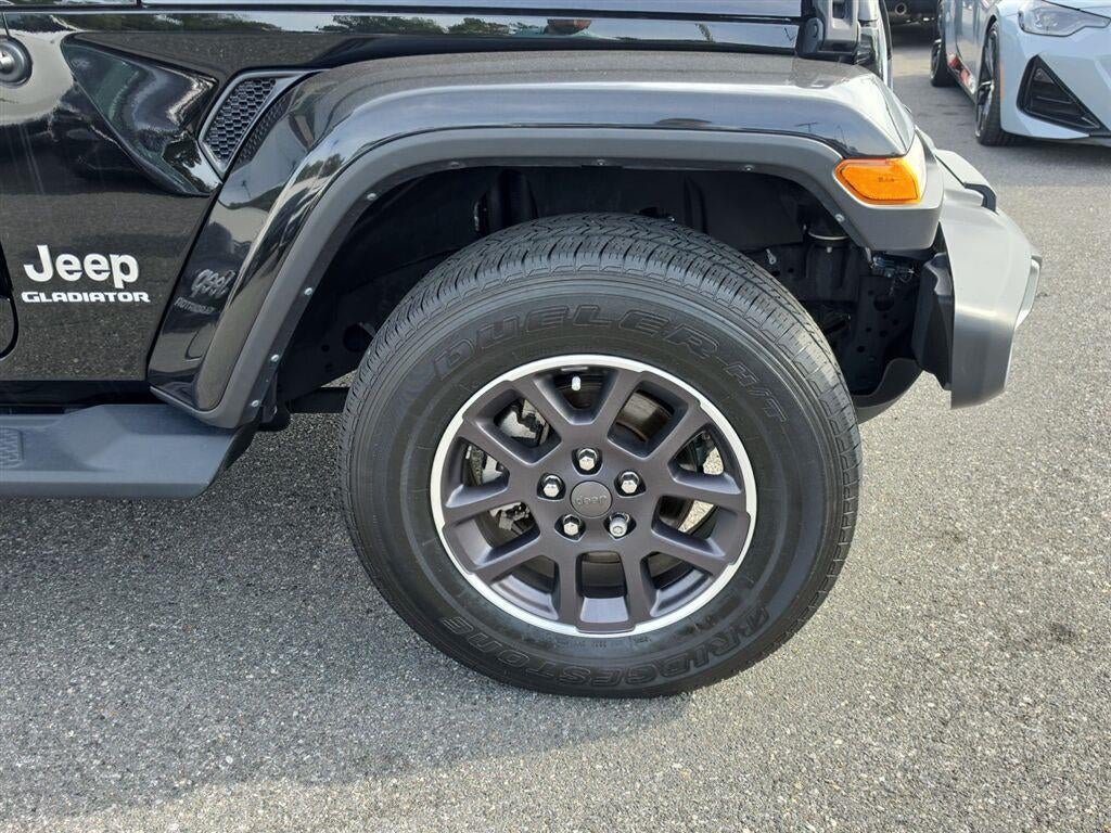 2022 Jeep Gladiator Overland