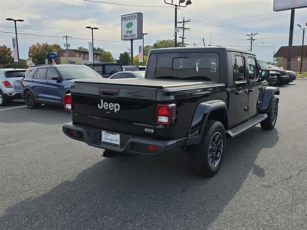 2022 Jeep Gladiator Overland