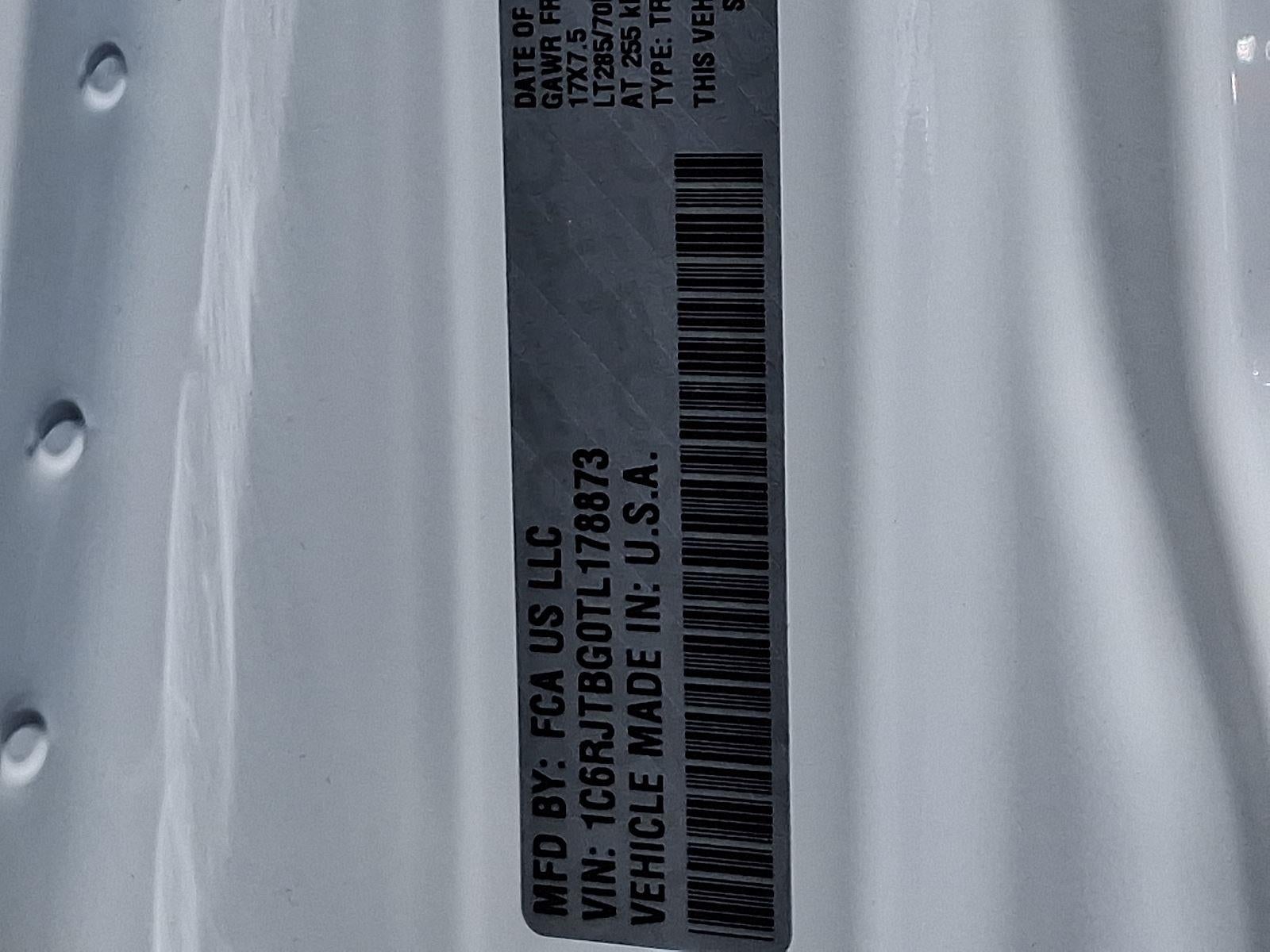 2026 Jeep Gladiator Shadow Ops
