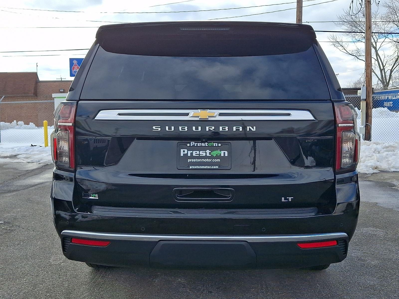 2023 Chevrolet Suburban LT