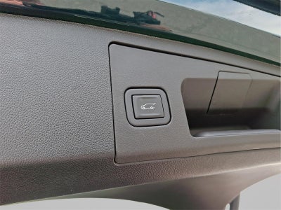 2024 Cadillac XT4 AWD Premium Luxury