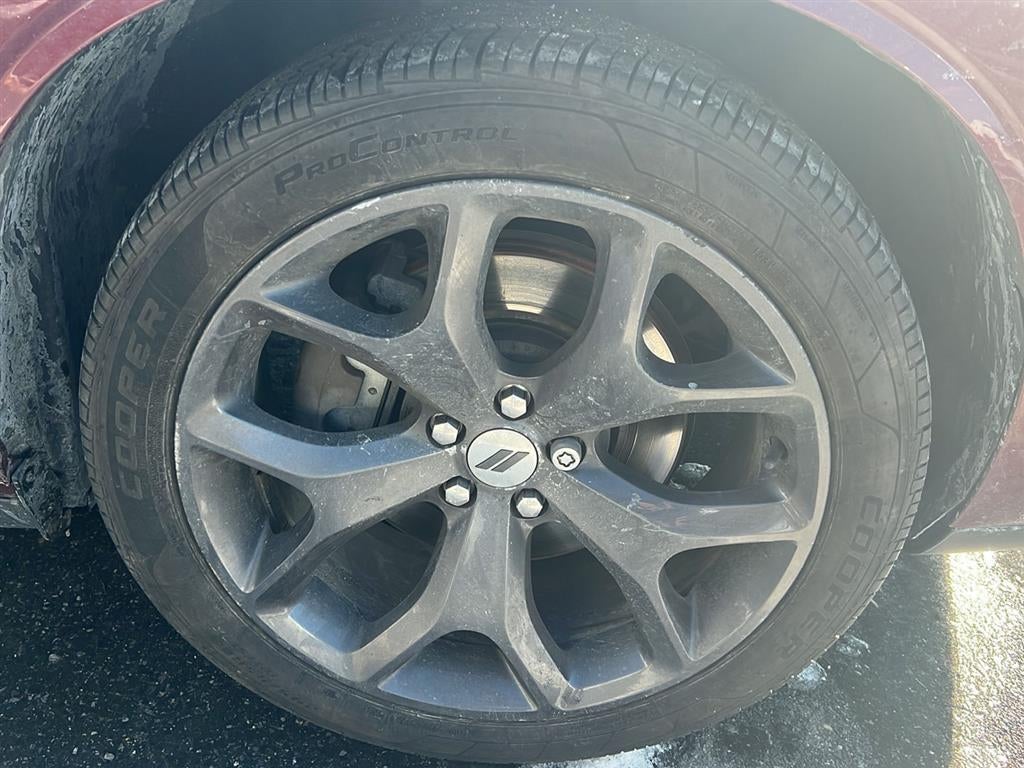 2018 Dodge Challenger SXT Plus