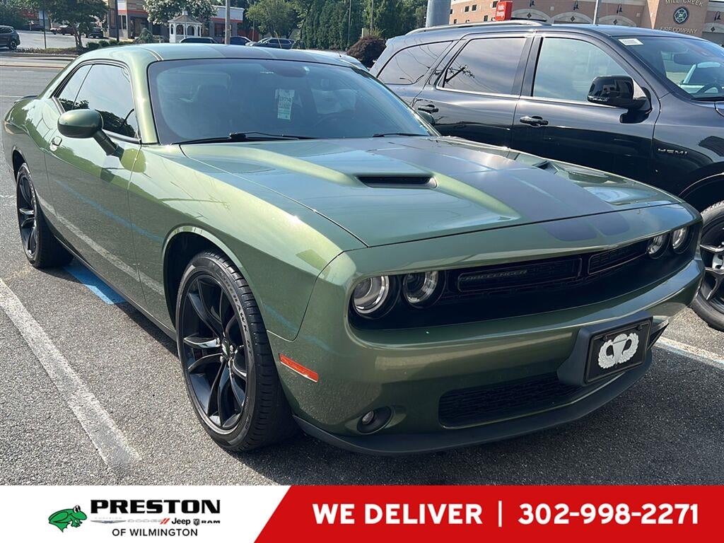 2018 Dodge Challenger SXT Plus