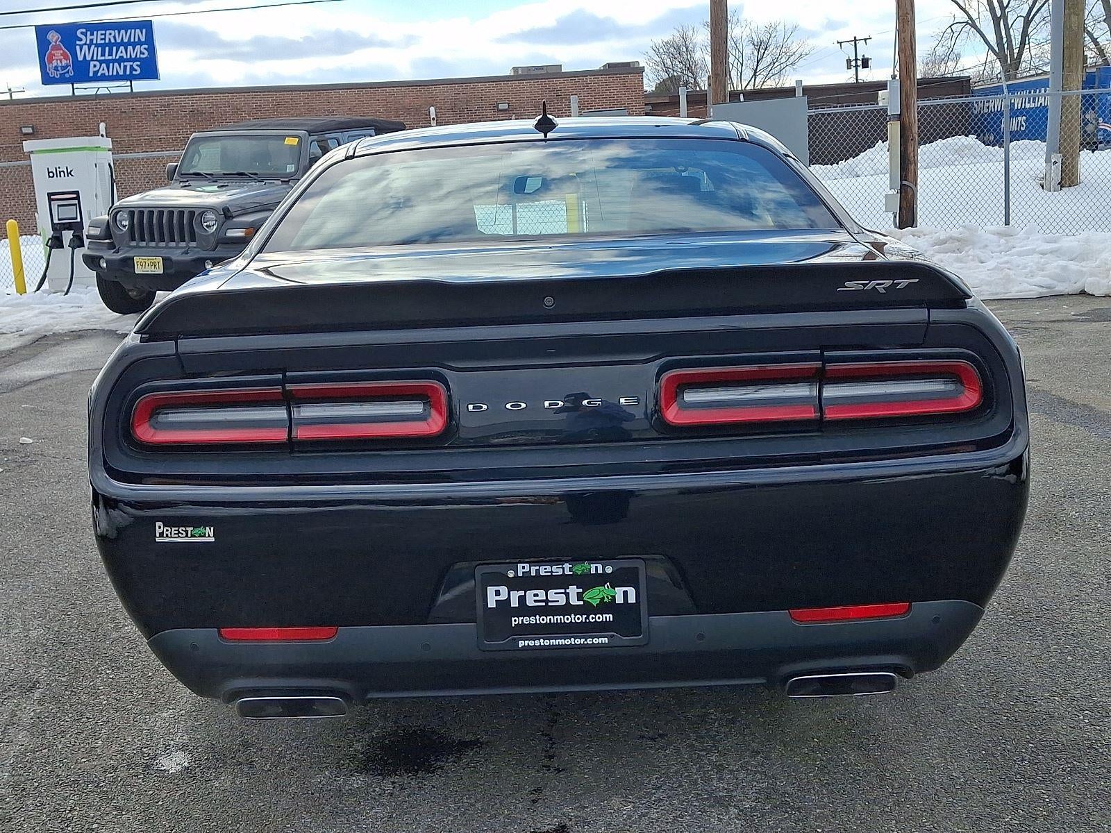2015 Dodge Challenger SRT 392