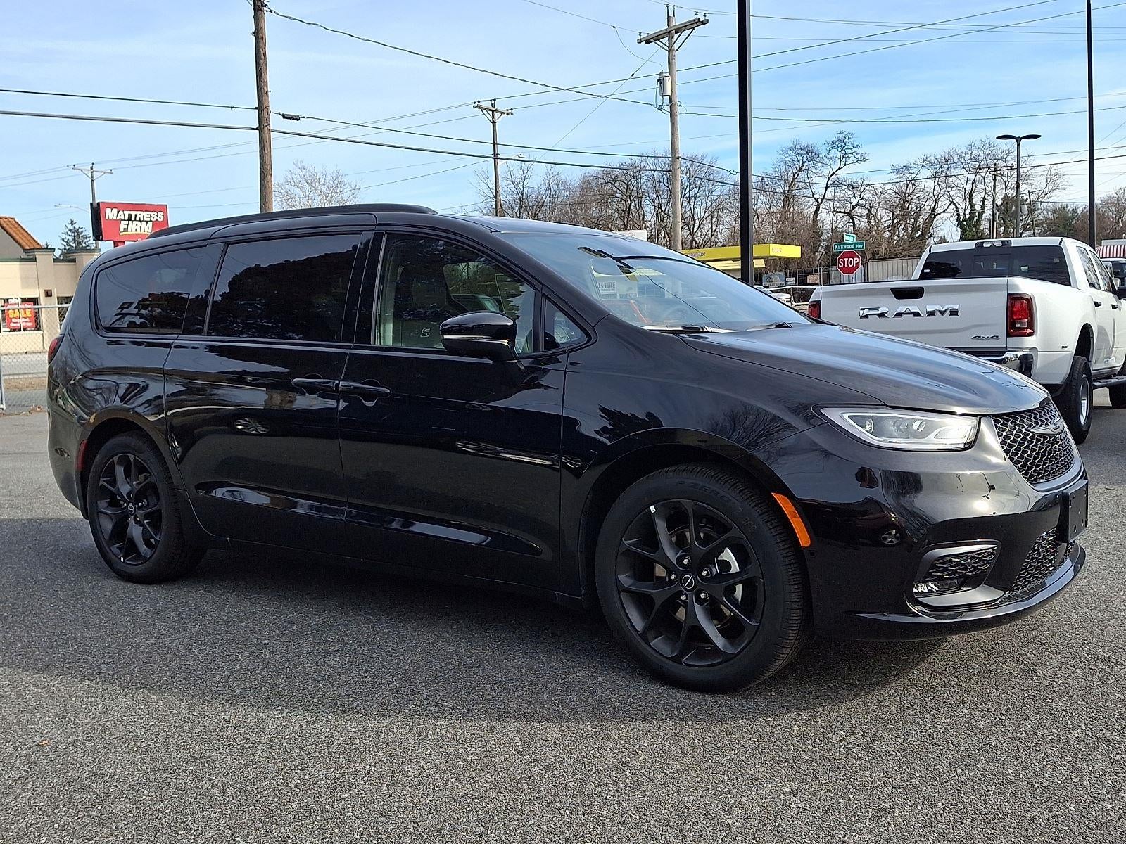 2026 Chrysler Pacifica Limited