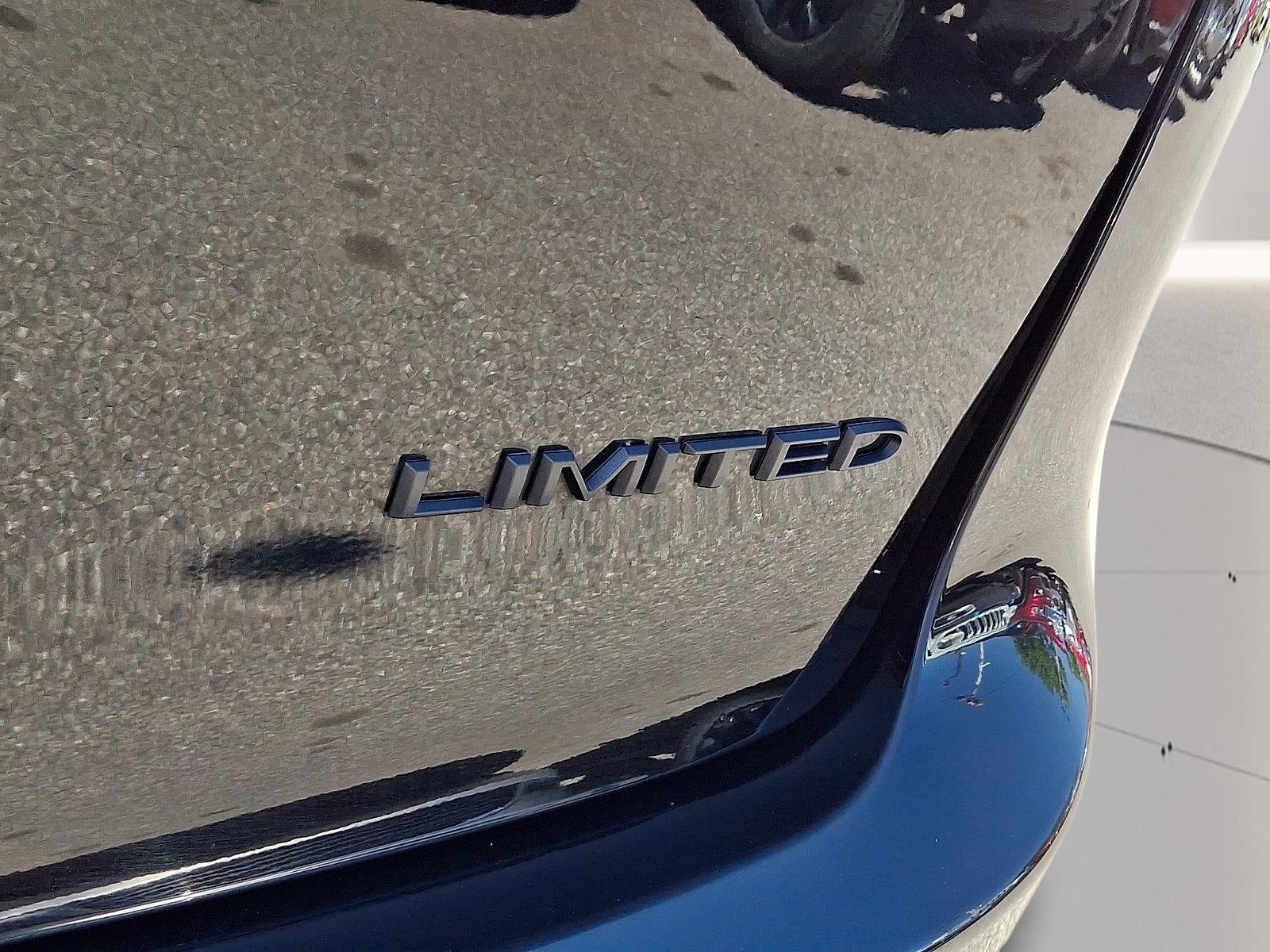 2025 Chrysler Pacifica Limited