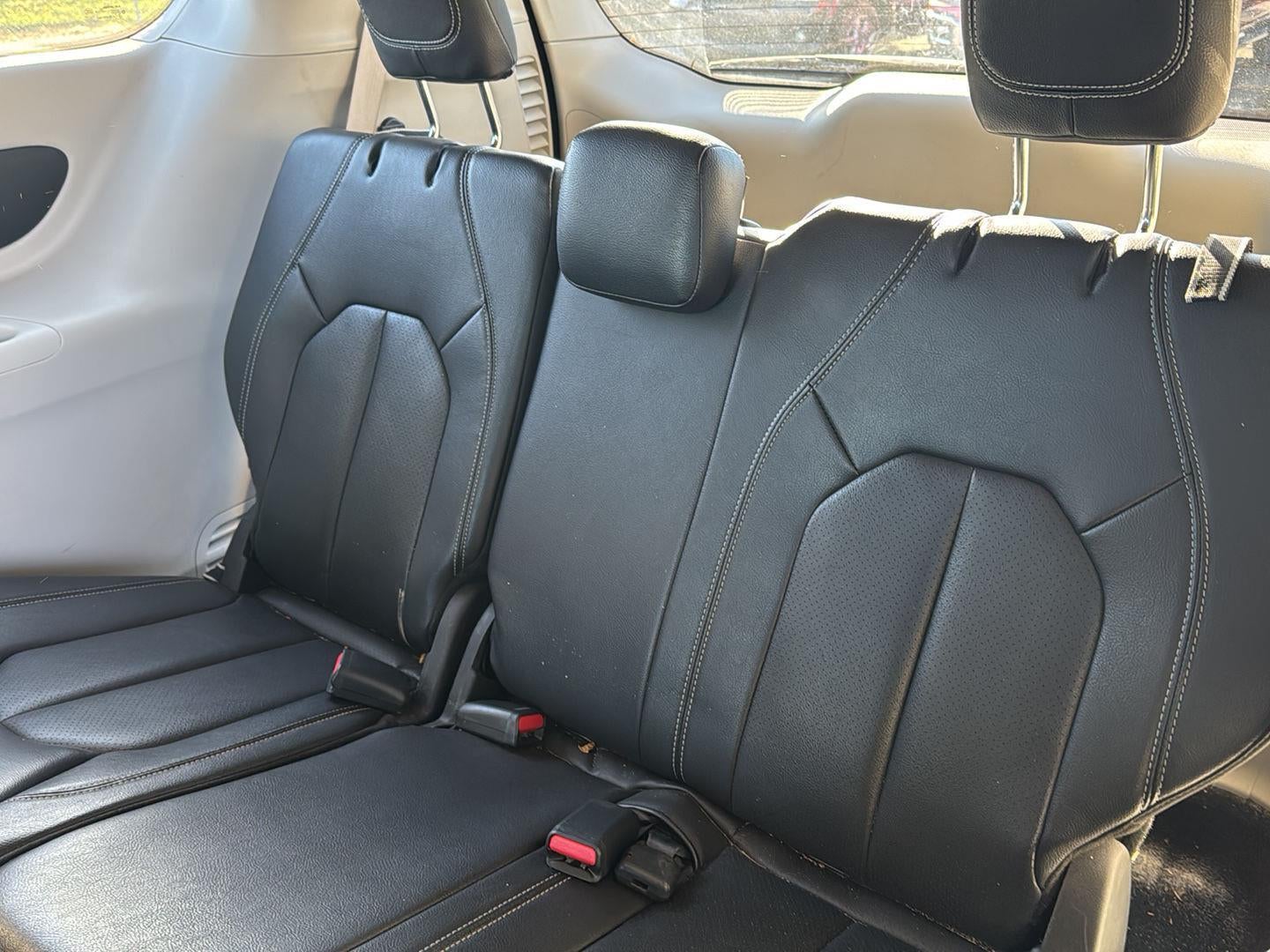 2022 Chrysler Pacifica Hybrid Touring L