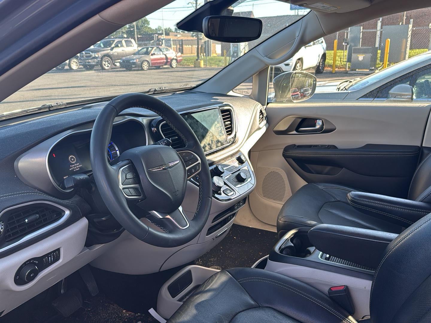 2022 Chrysler Pacifica Hybrid Touring L