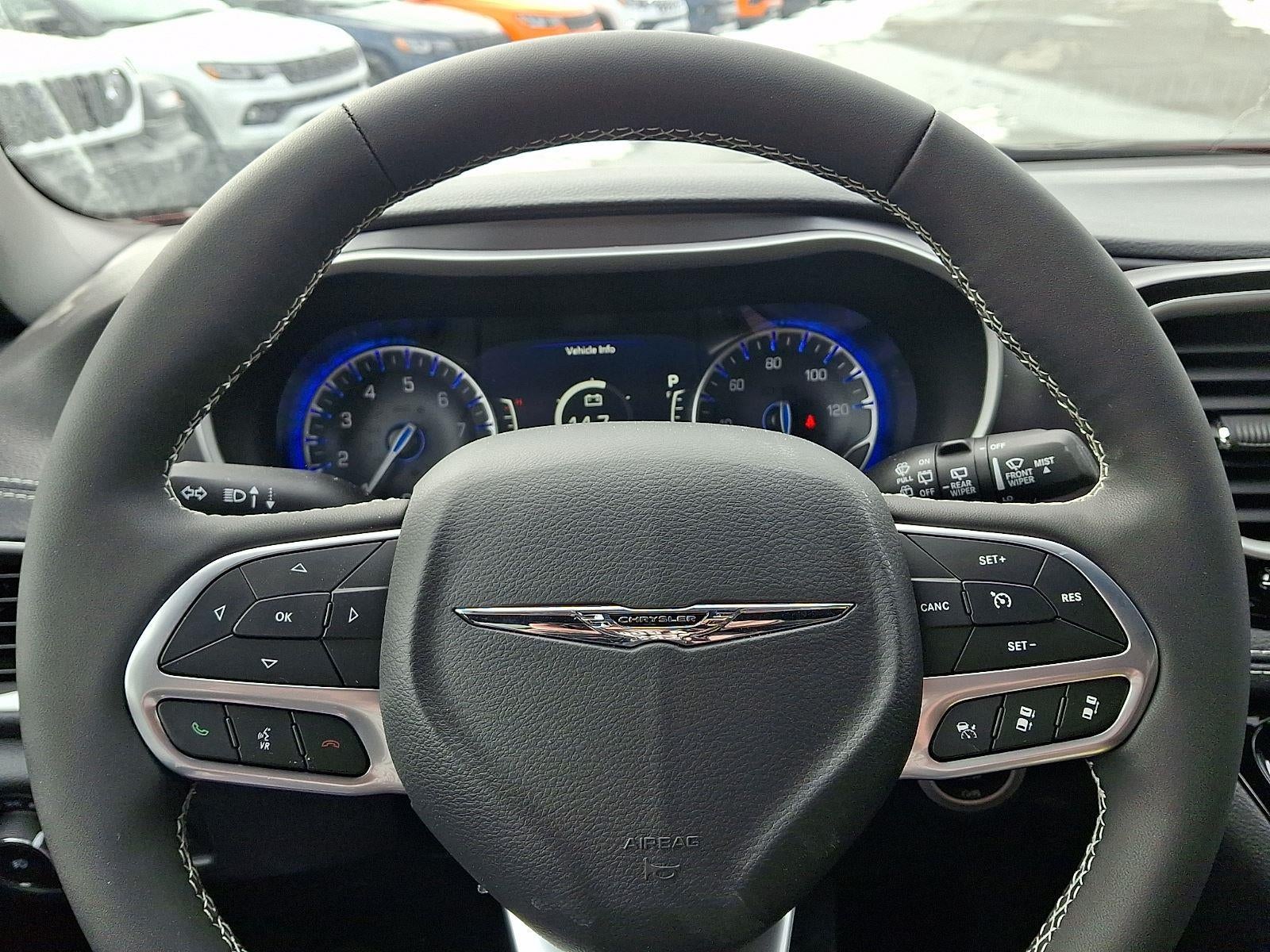 2026 Chrysler Pacifica Select