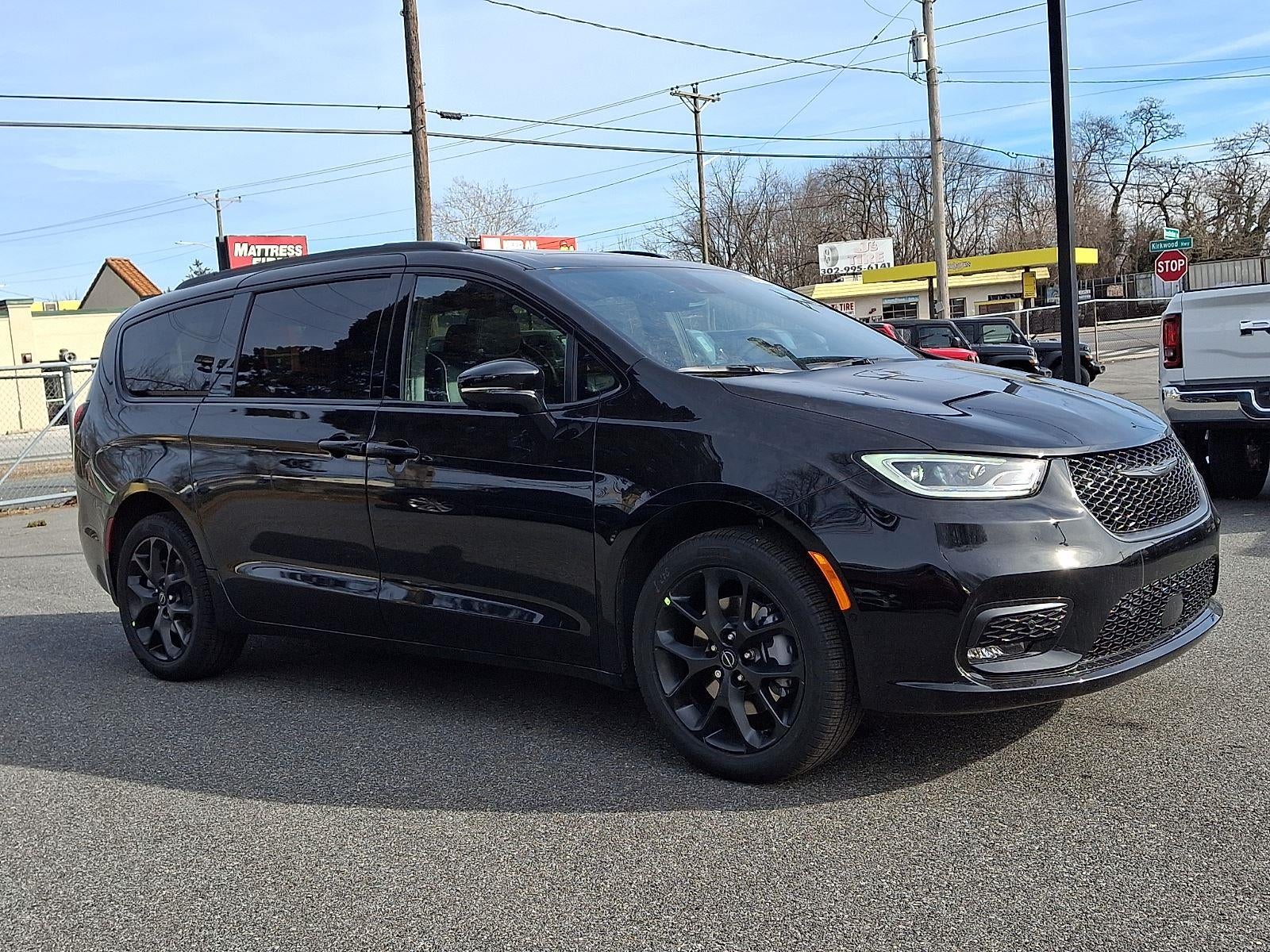 2026 Chrysler Pacifica Limited