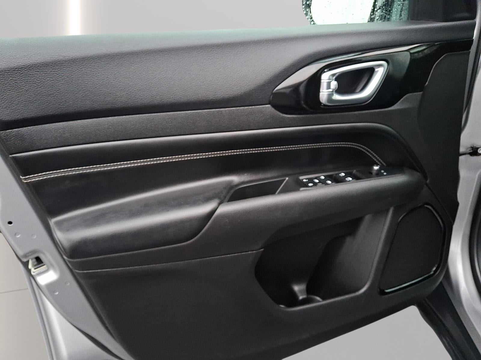 2022 Jeep Compass Altitude