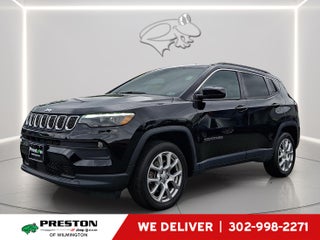 2023 Jeep Compass Latitude Lux