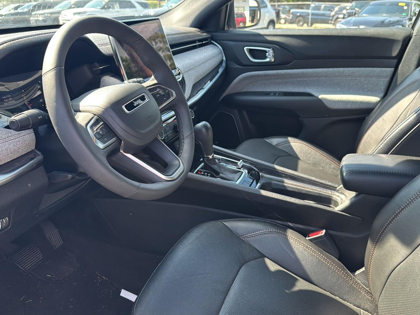 2023 Jeep Compass Latitude Lux