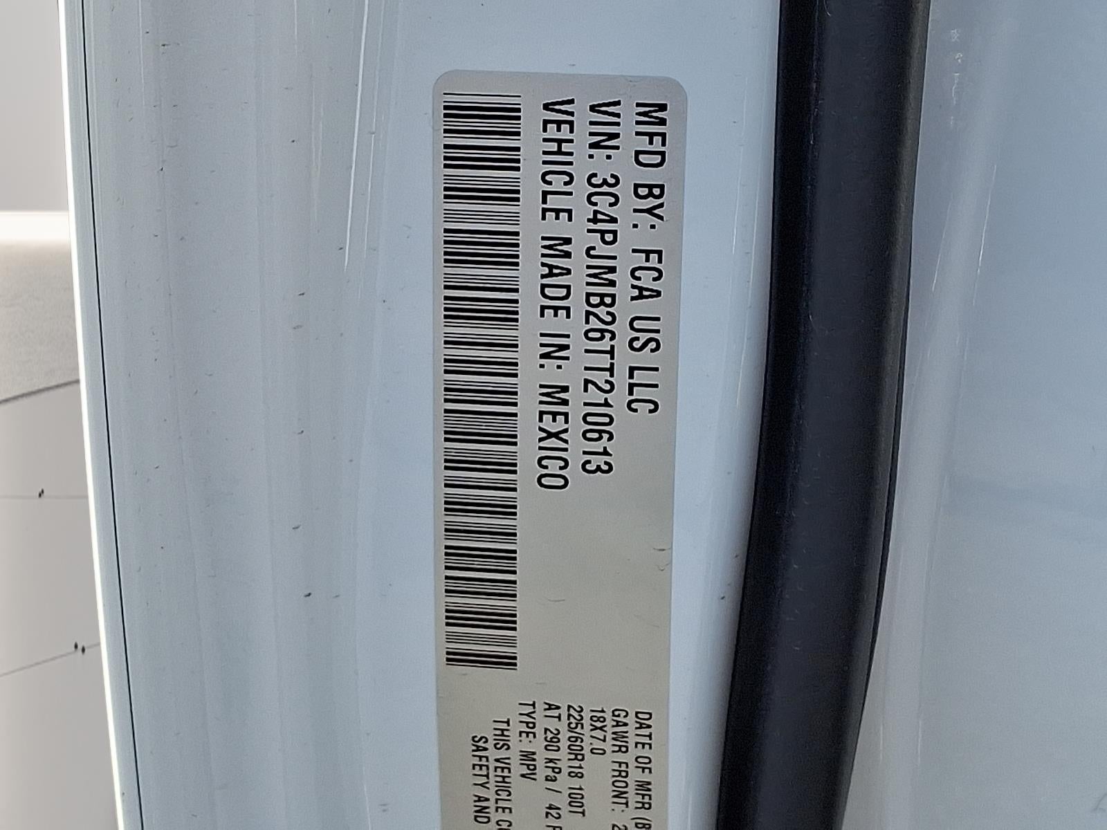 2026 Jeep Cherokee Laredo