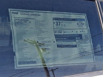 2026 Jeep Cherokee Laredo