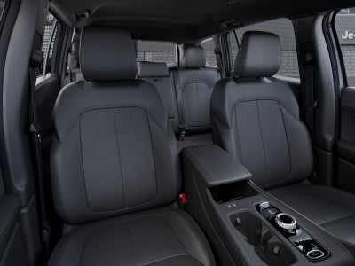 2027 Jeep Cherokee Limited Altitude
